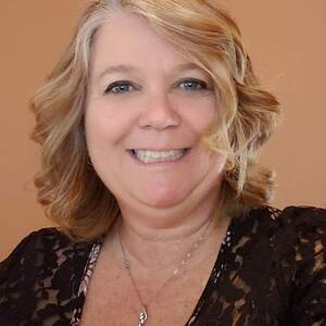 Debby Etter